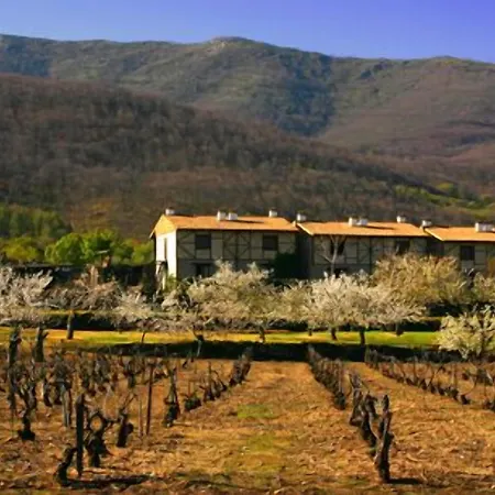 El Canchal De La Gallina -Cafeteria -Aparcamiento Gratis - Jacuzzi - Piscina De Agua Caliente Abierta Hasta El 12 De Octubre Country house *
