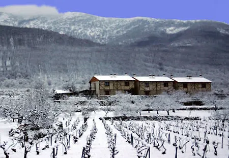 Rurales El Canchal De La Gallina: Rustic Retreat With Jacuzzi & Heated Pool *