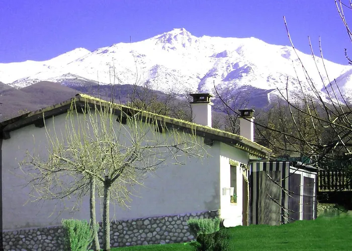 Летний дом El Canchal De La Gallina -cafeteria -aparcamiento Gratis - Jacuzzi - Piscina De Agua Caliente Abierta Desde El 28 De Marzo Хервас