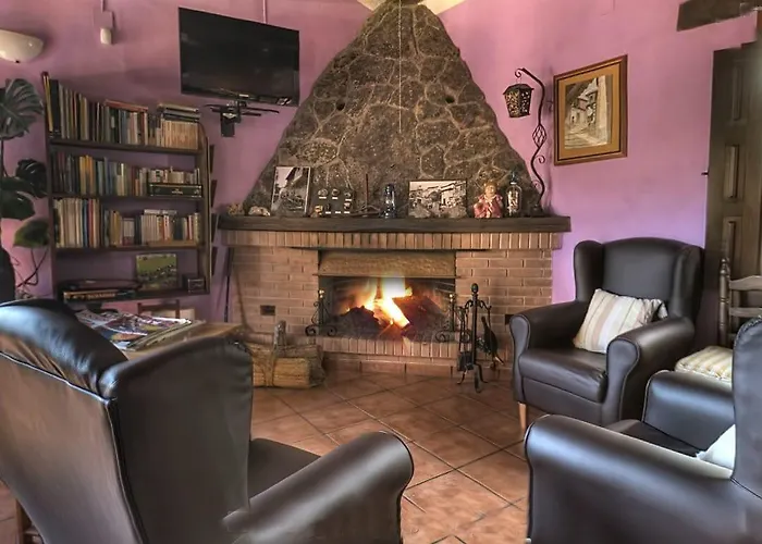 El Canchal De La Gallina -cafeteria -aparcamiento Gratis - Jacuzzi - Piscina De Agua Caliente Abierta Desde El 28 De Marzo Летний дом Хервас