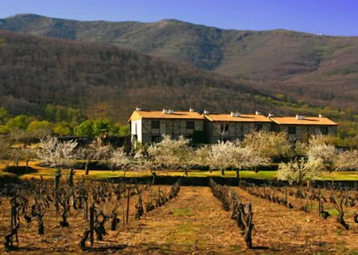 El Canchal De La Gallina -cafeteria -aparcamiento Gratis - Jacuzzi - Piscina De Agua Caliente Abierta Desde El 28 De Marzo Летний дом *