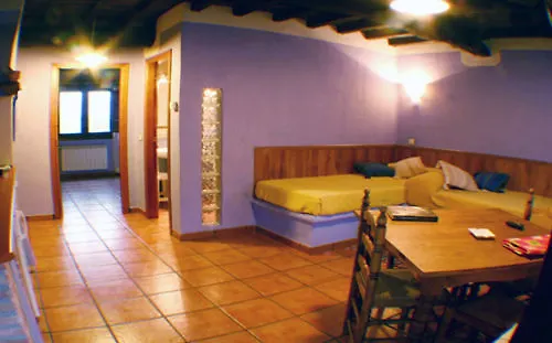 Rurales El Canchal De La Gallina: Rustic Retreat With Jacuzzi & Heated Pool Séjour à la campagne *