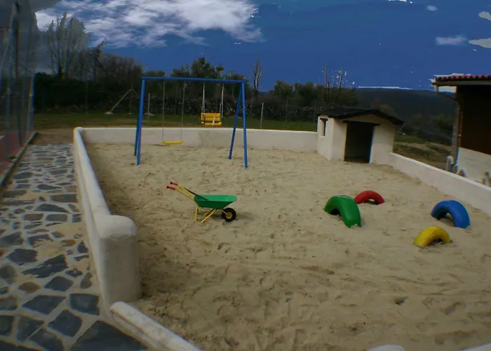 El Canchal De La Gallina -cafetería - Piscina De Agua Caliente Hasta 19 De Octubre -aparcamiento Gratis - Jacuzzi * Hervás